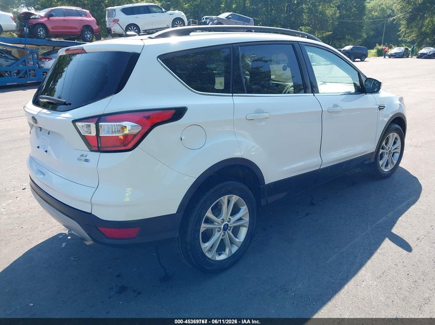 Vin: 1fmcu9gd5jud08754, lot: 45867753, ford escape se 20184