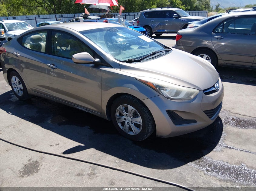 2016 HYUNDAI ELANTRA auction photo 1