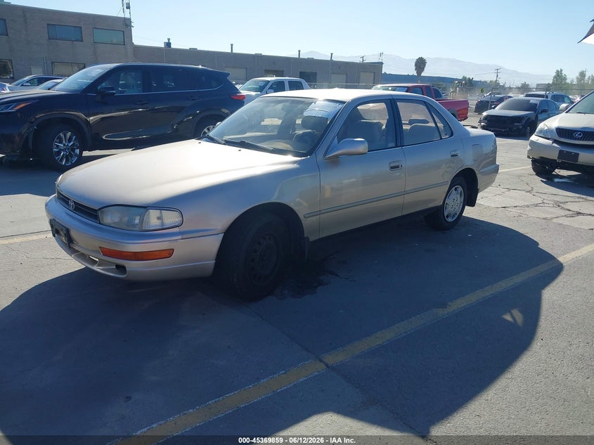 1994 Toyota Camry Le JT2SK12E0R0194617 photo 1