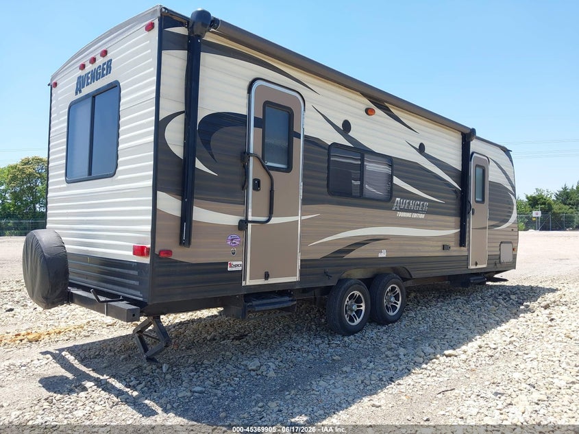 2015 AVENGER TRAVEL TRAILER auction photo 4