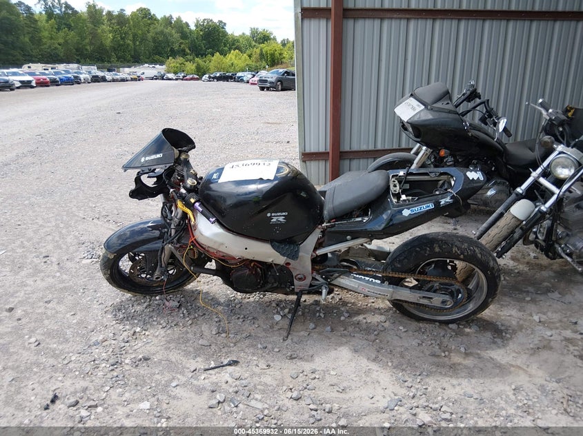 2001 Suzuki Gsx-R600 VIN: JS1GN7BA012100159 Lot: 45369932