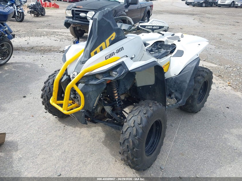 2023 CAN-AM RENEGADE auction photo 2