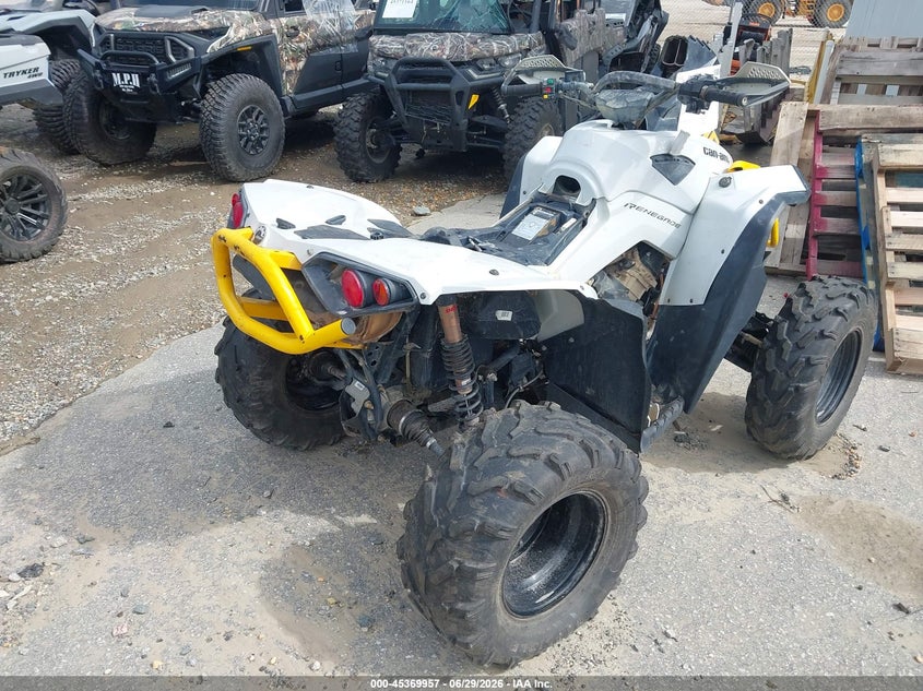 2023 CAN-AM RENEGADE auction photo 4