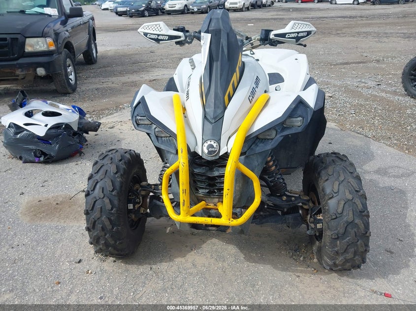 2023 CAN-AM RENEGADE auction photo 5