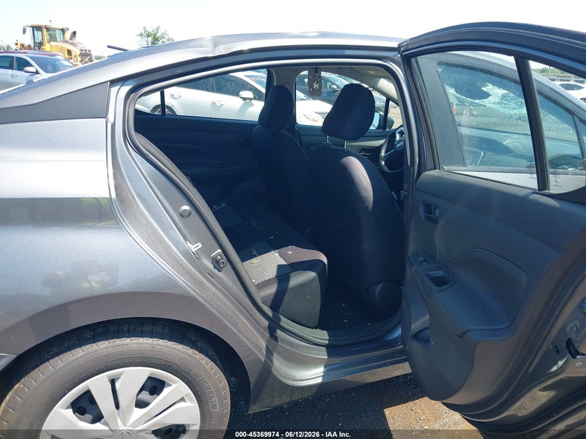 2022 NISSAN VERSA auction photo 8