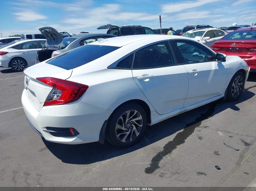 VIN 2HGFC2F72JH512410 2018 HONDA CIVIC EX