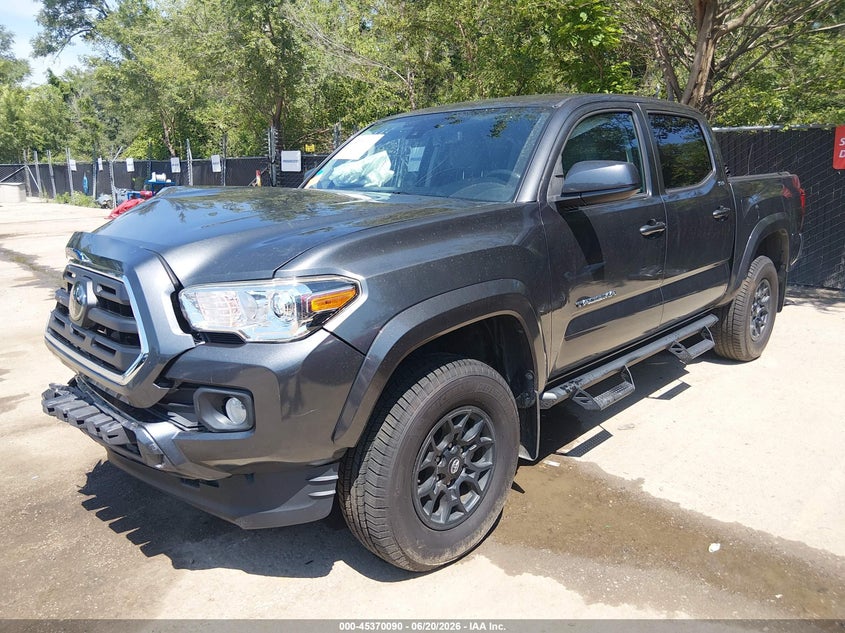 2019 TOYOTA TACOMA auction photo 2