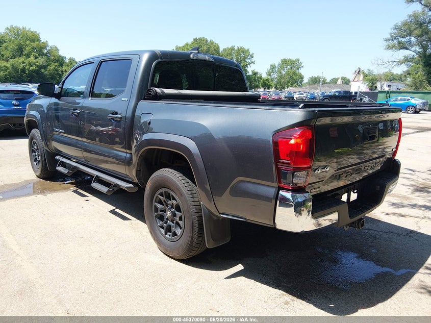 2019 TOYOTA TACOMA auction photo 3