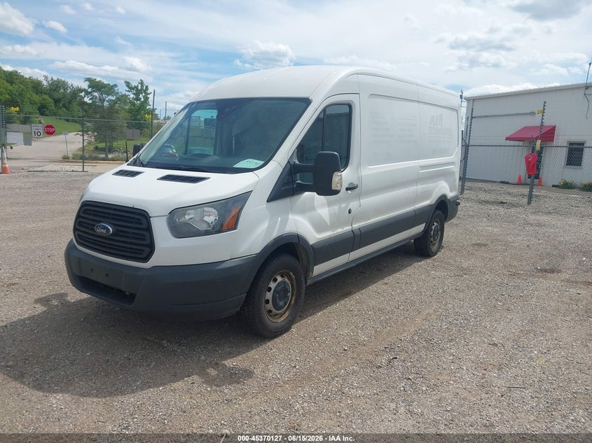1FTNR2CM3FKA59093 2015 Ford Transit-250 photo 1