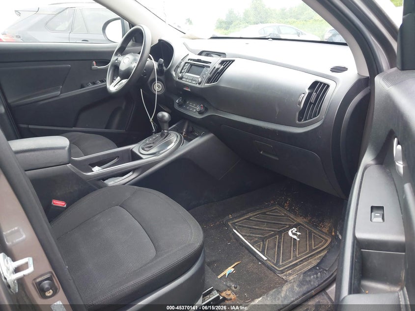 2011 KIA SPORTAGE SPORT UTILITY VEHICLE 2.4L I-4 DOHC, VVT, 176HP