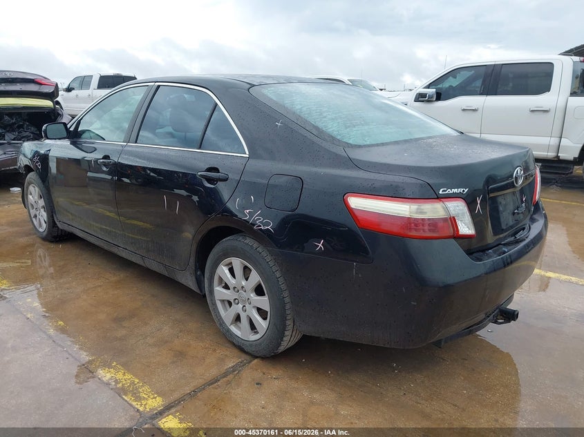 AtlanticExpress - Toyota Camry Hybrid