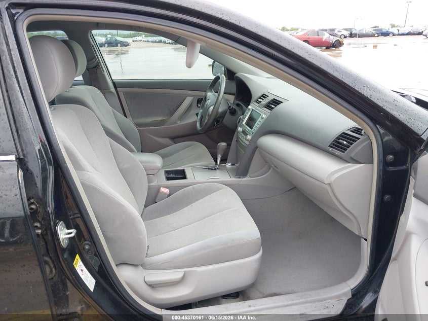 AtlanticExpress - Toyota Camry Hybrid