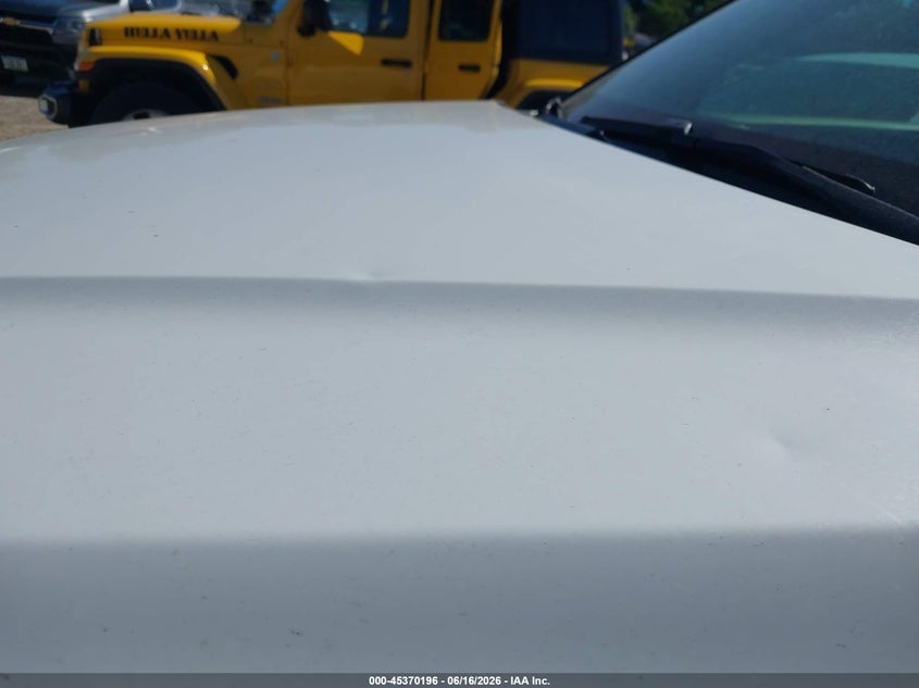 2023 CHEVROLET TRAILBLAZER auction photo 6