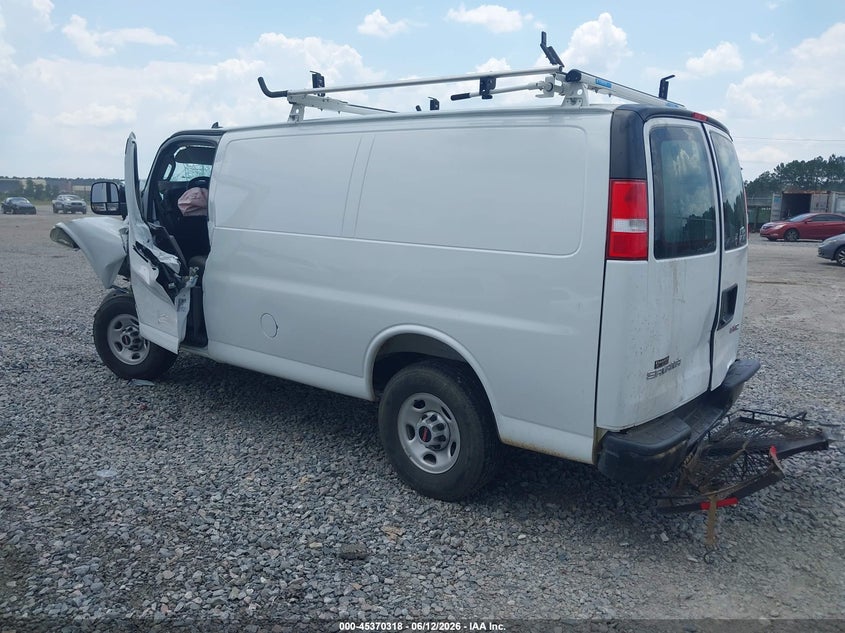 2025 GMC SAVANA CARGO auction photo 3