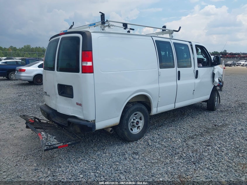 2025 GMC SAVANA CARGO auction photo 4