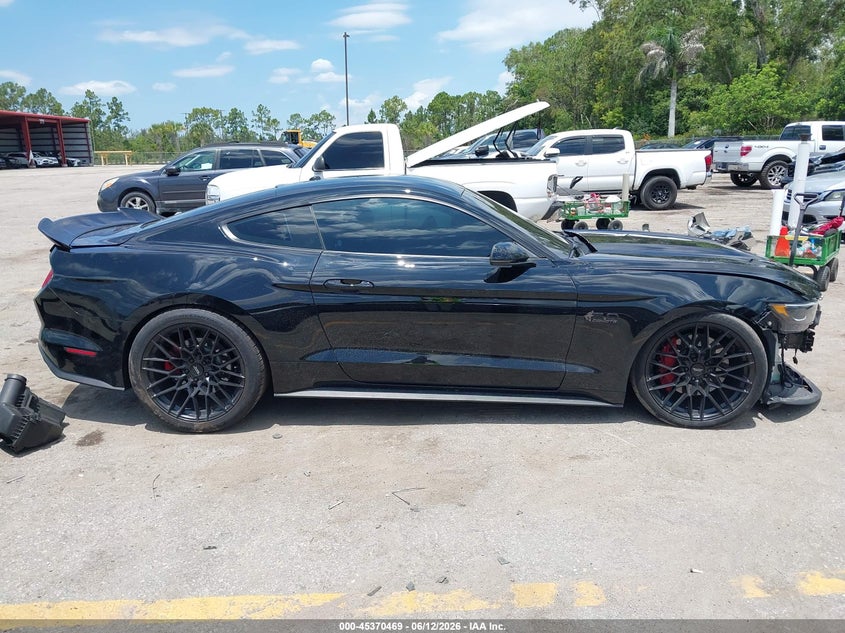 FORD MUSTANG - zdjęcie 14