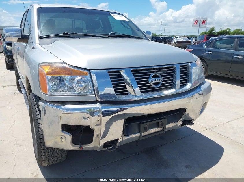 2011 NISSAN TITAN auction photo 6