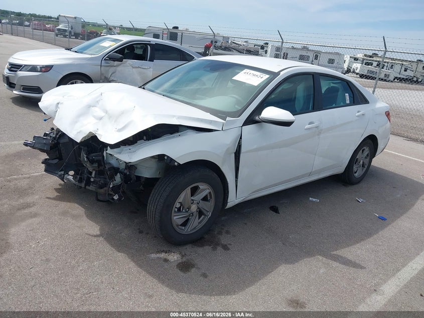 VIN KMHLL4DG6SU085744 2025 HYUNDAI ELANTRA SE