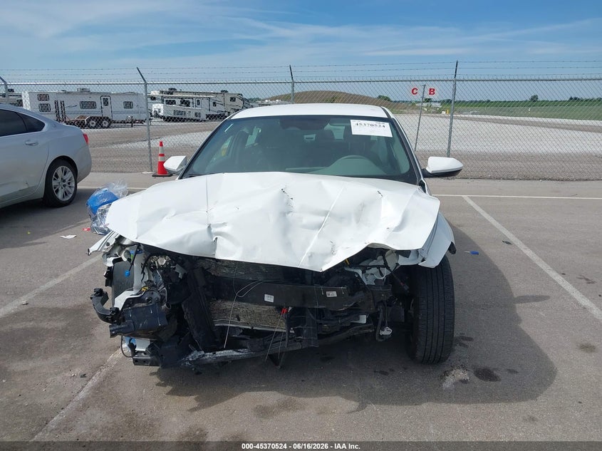 VIN KMHLL4DG6SU085744 2025 HYUNDAI ELANTRA SE