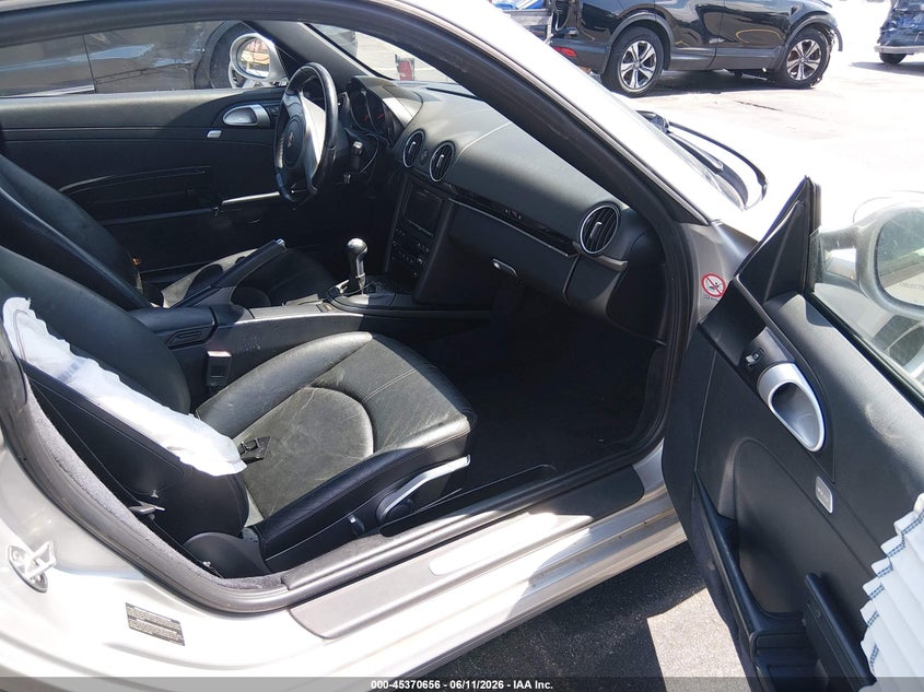2010 PORSCHE CAYMAN auction photo 5