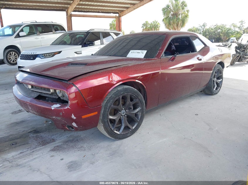 Vin: 2c3cdzag2jh327695, lot: 45868663, dodge challenger sxt plus 20182