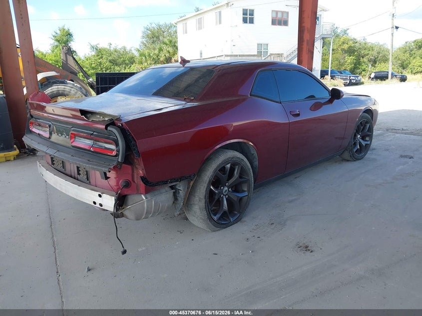 Vin: 2c3cdzag2jh327695, lot: 45868663, dodge challenger sxt plus 20184