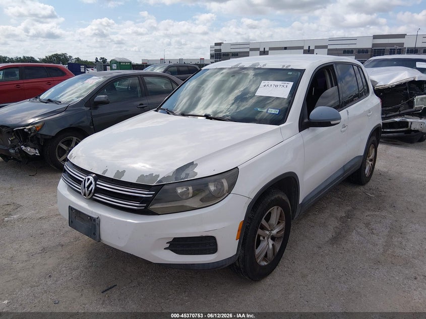 2012 Volkswagen Tiguan S WVGAV7AX0CW561211 photo 1