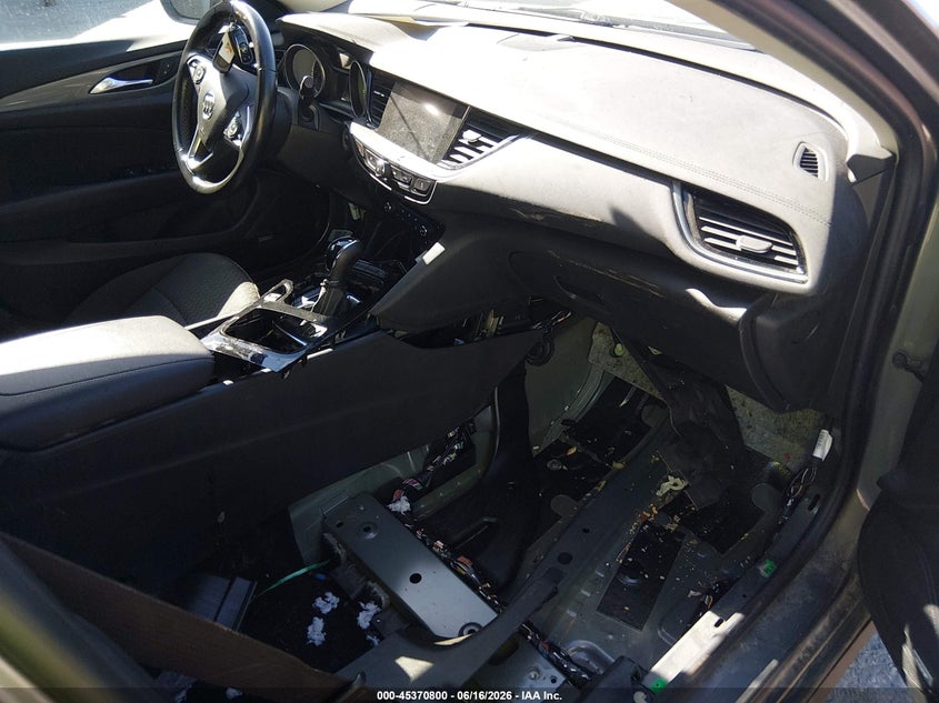 2018 BUICK REGAL TOURX auction photo 5