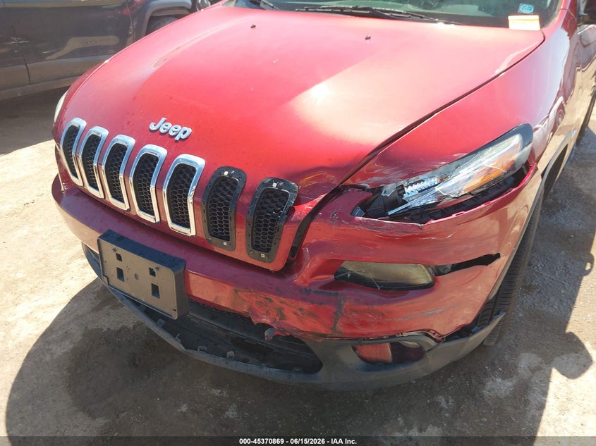 2017 JEEP CHEROKEE auction photo 6
