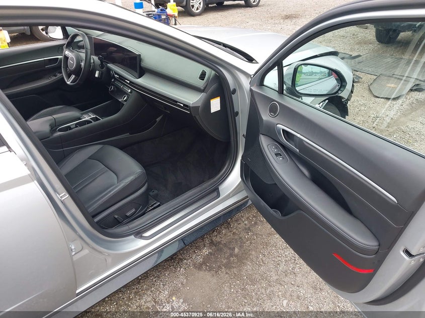 AtlanticExpress - Hyundai Sonata Hybrid