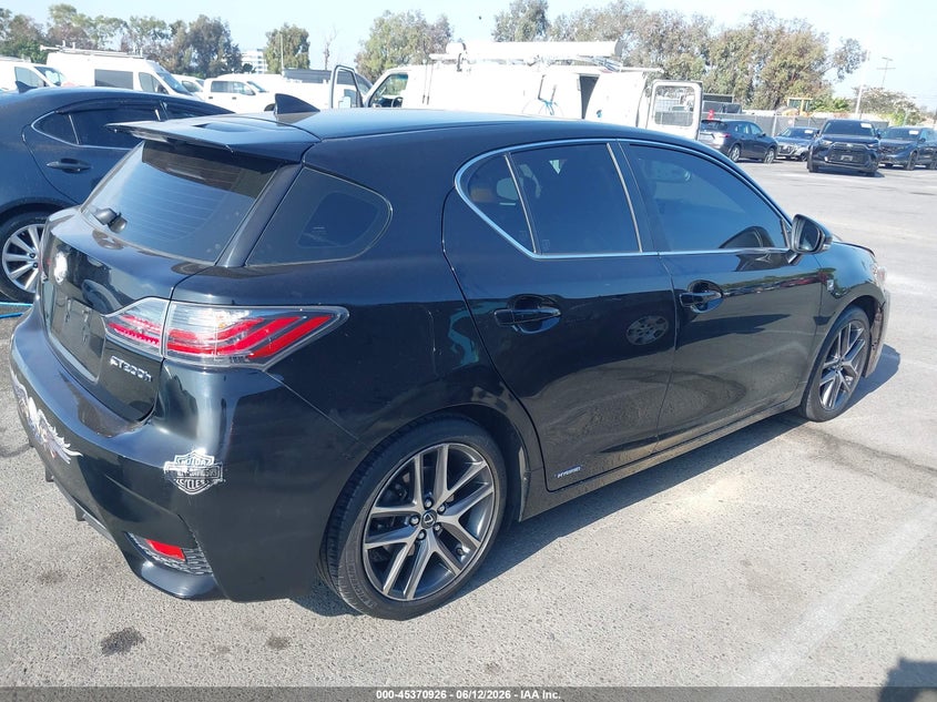 Vin: jthkd5bh5e2188327, lot: 45868912, lexus ct 200h 20144