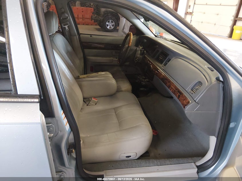 2004 MERCURY GRAND MARQUIS auction photo 5