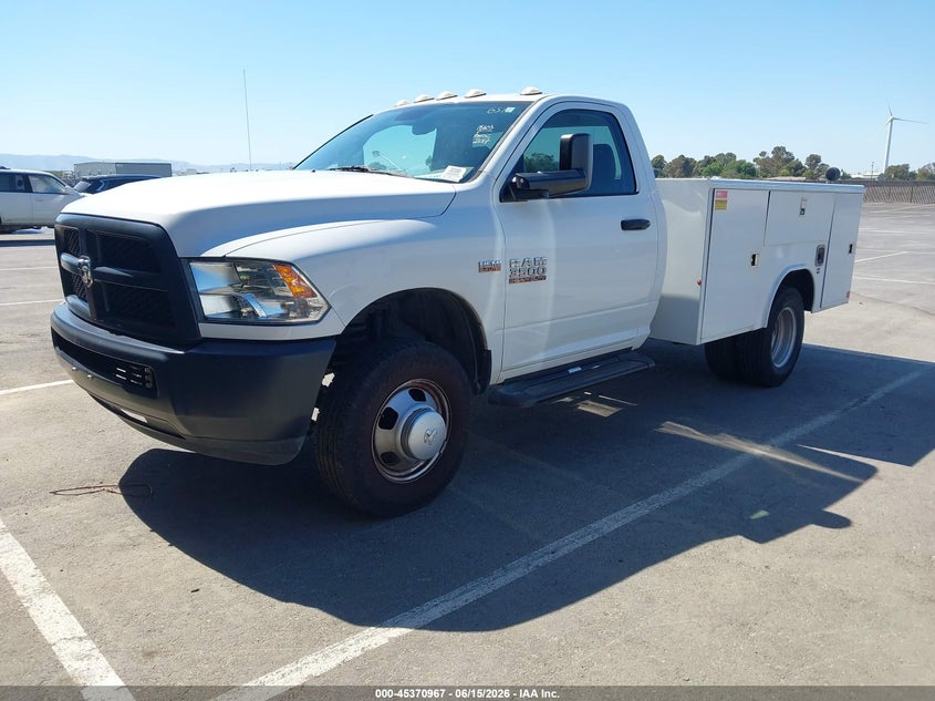 3C7WRSAJ5HG737482 2017 Ram 3500 Chassis Tradesman/Slt photo 1