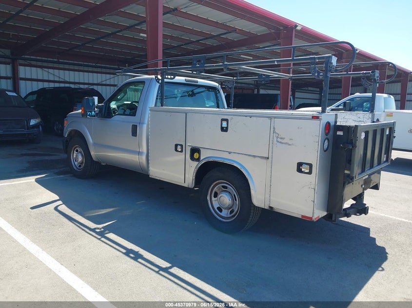 2016 FORD F-350 auction photo 3