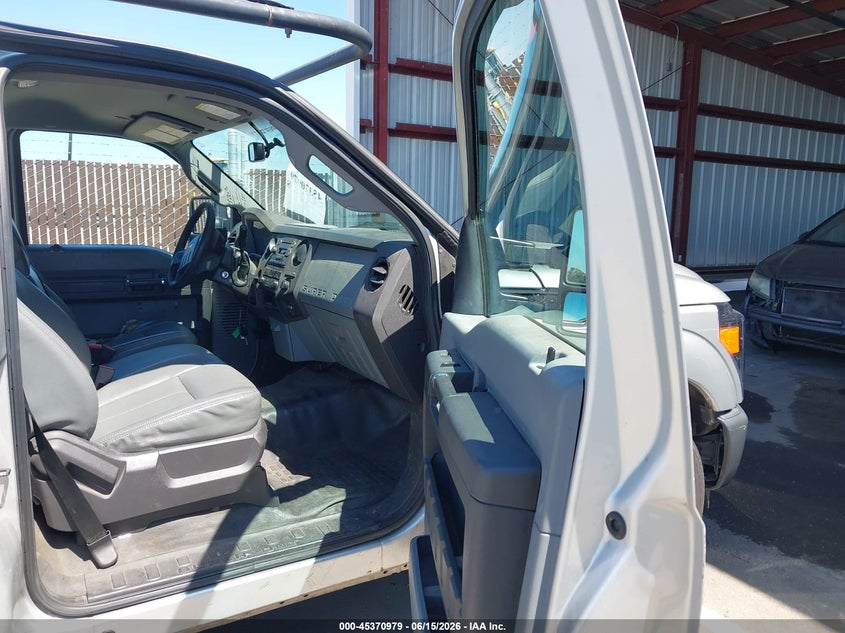 2016 FORD F-350 auction photo 5