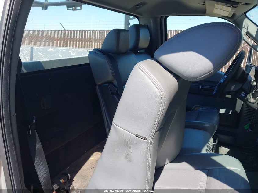 2016 FORD F-350 auction photo 8