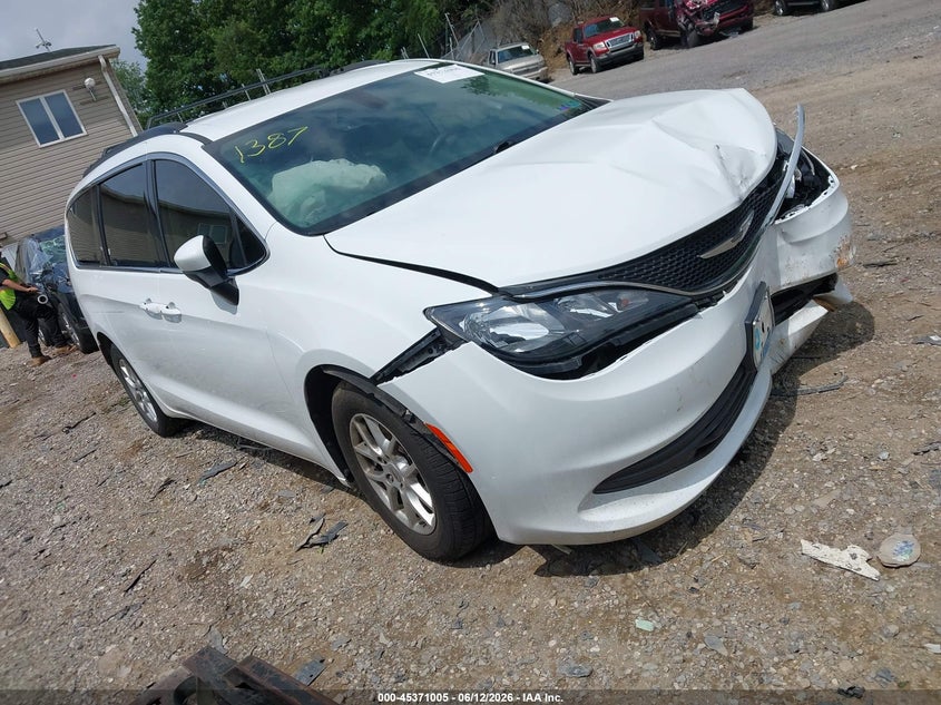 Vin: 2c4rc1dg9mr551387, lot: 45868991, chrysler voyager lxi 2021 img_1