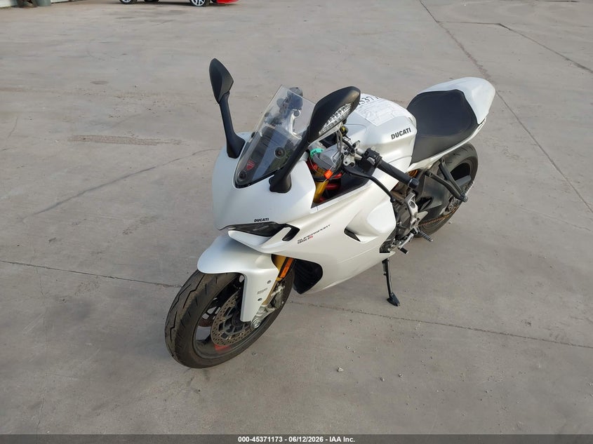 VIN ZDMVABDS8MB000403 2021 DUCATI SUPERSPORT
