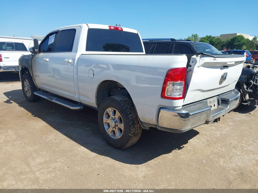 Vin: 3c6ur5dl0lg156202, lot: 45869242, ram 2500 big horn  4x4 6'4 box 20203