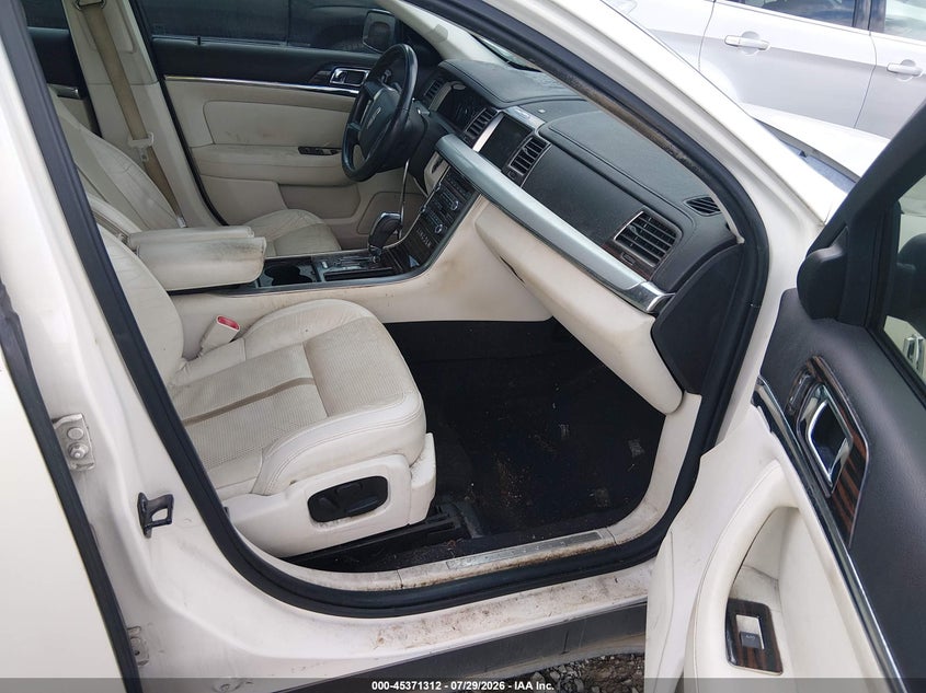 2009 LINCOLN MKS auction photo 5