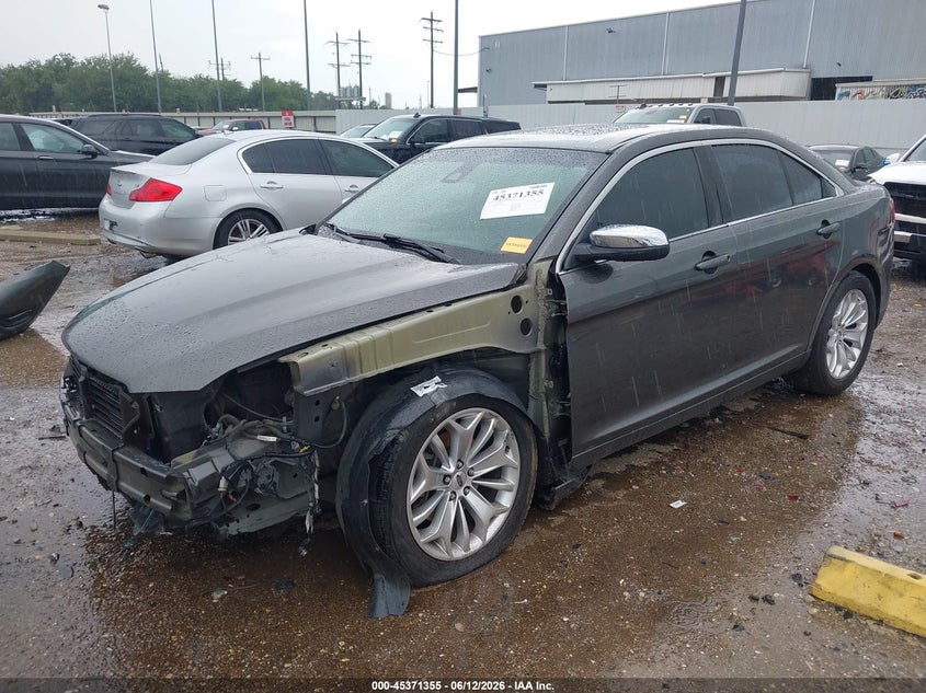 Vin: 1fahp2f82jg133526, lot: 45869341, ford taurus limited 20182