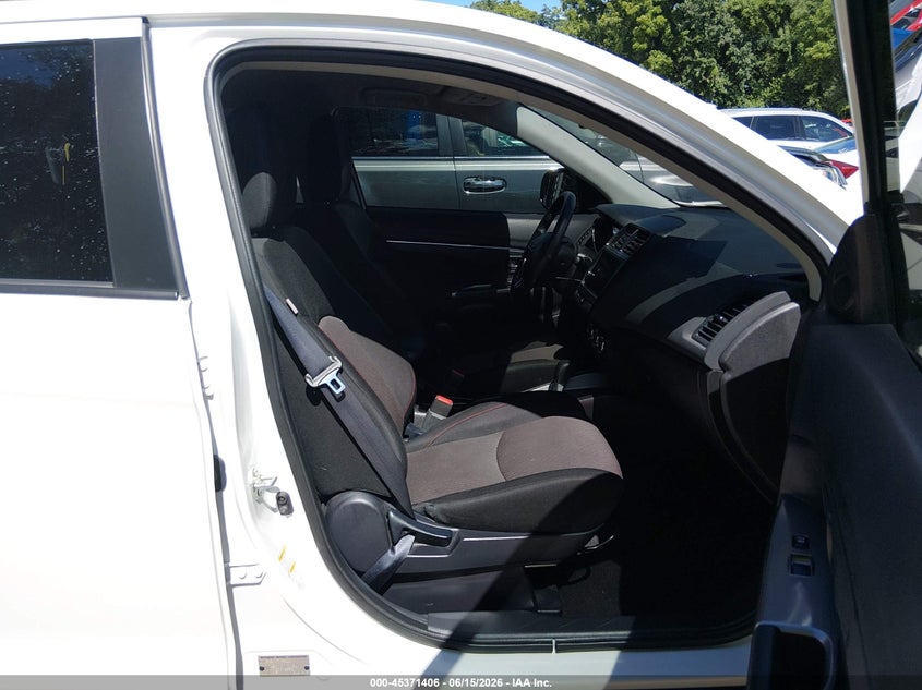 2019 MITSUBISHI OUTLANDER SPORT auction photo 5
