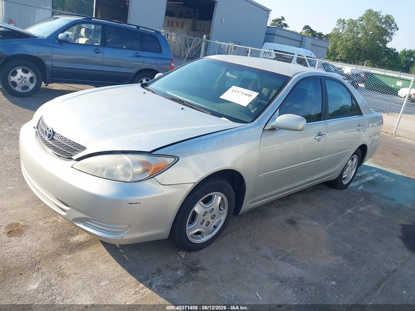 2002 Toyota Camry Le 4T1BF32K72U509159 photo 1