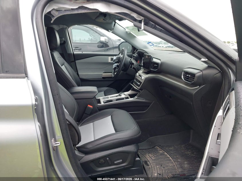 2024 FORD EXPLORER auction photo 5