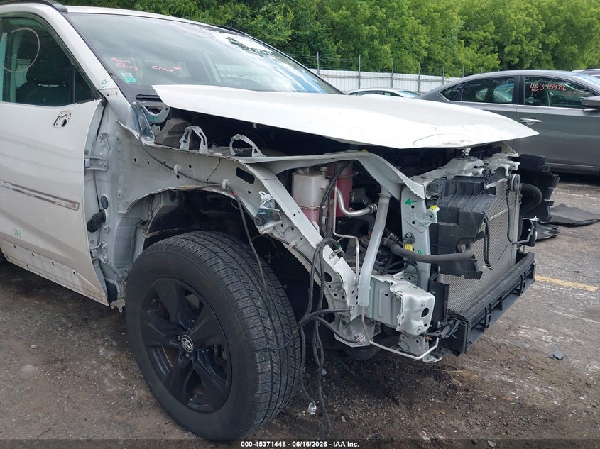VIN 2T3RWRFVXLW078914 2020 TOYOTA RAV4 HYBRID XLE