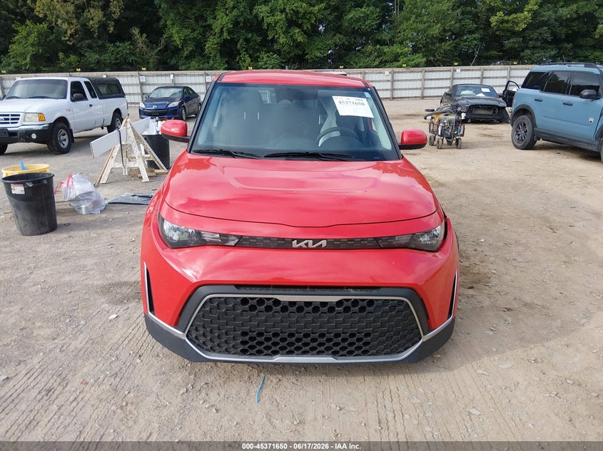 2025 KIA SOUL LX — Фото 12