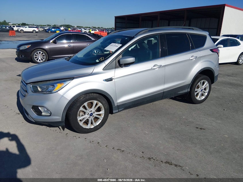 2018 FORD ESCAPE auction photo 2
