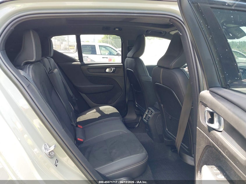 2023 Volvo Xc40 Recharge Pure Electric Twin Plus VIN: YV4ED3UL3P2052721 Lot: 45371717