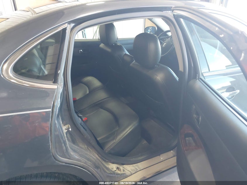 BUICK LACROSSE 2009 VIN 2G4WD582591233533