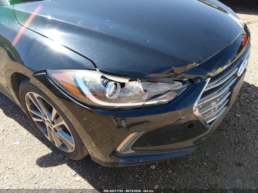 2017 HYUNDAI ELANTRA auction photo 6